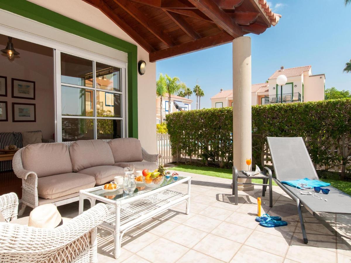 Bungalow Marina Deluxe Pasito Blanco Bagian luar foto